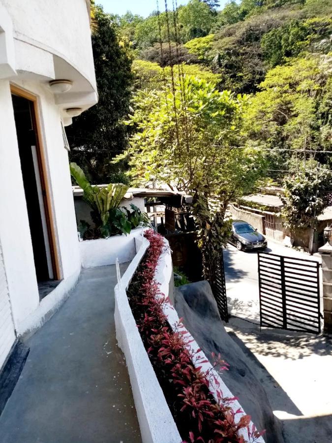 Chandi Mahal Homestay Kandy Exteriör bild